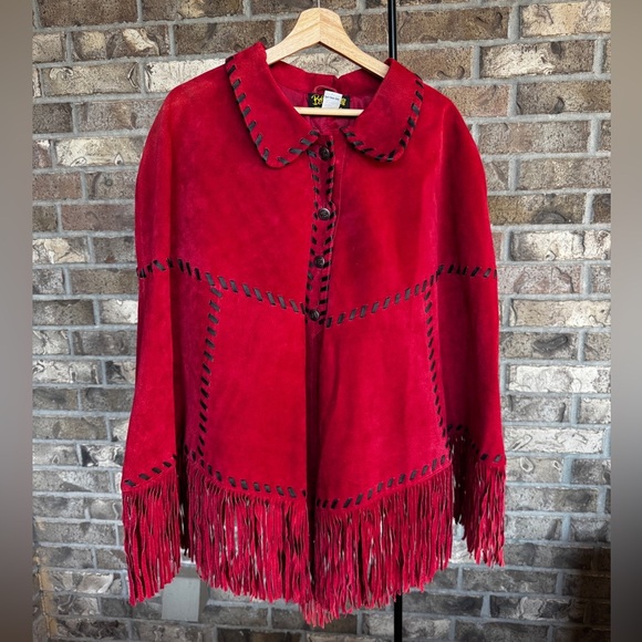 BOB MACKIE Wearable Art Poncho 100% Leather Shell Fringe Burgundy Buttons 3X - Picture 1 of 9